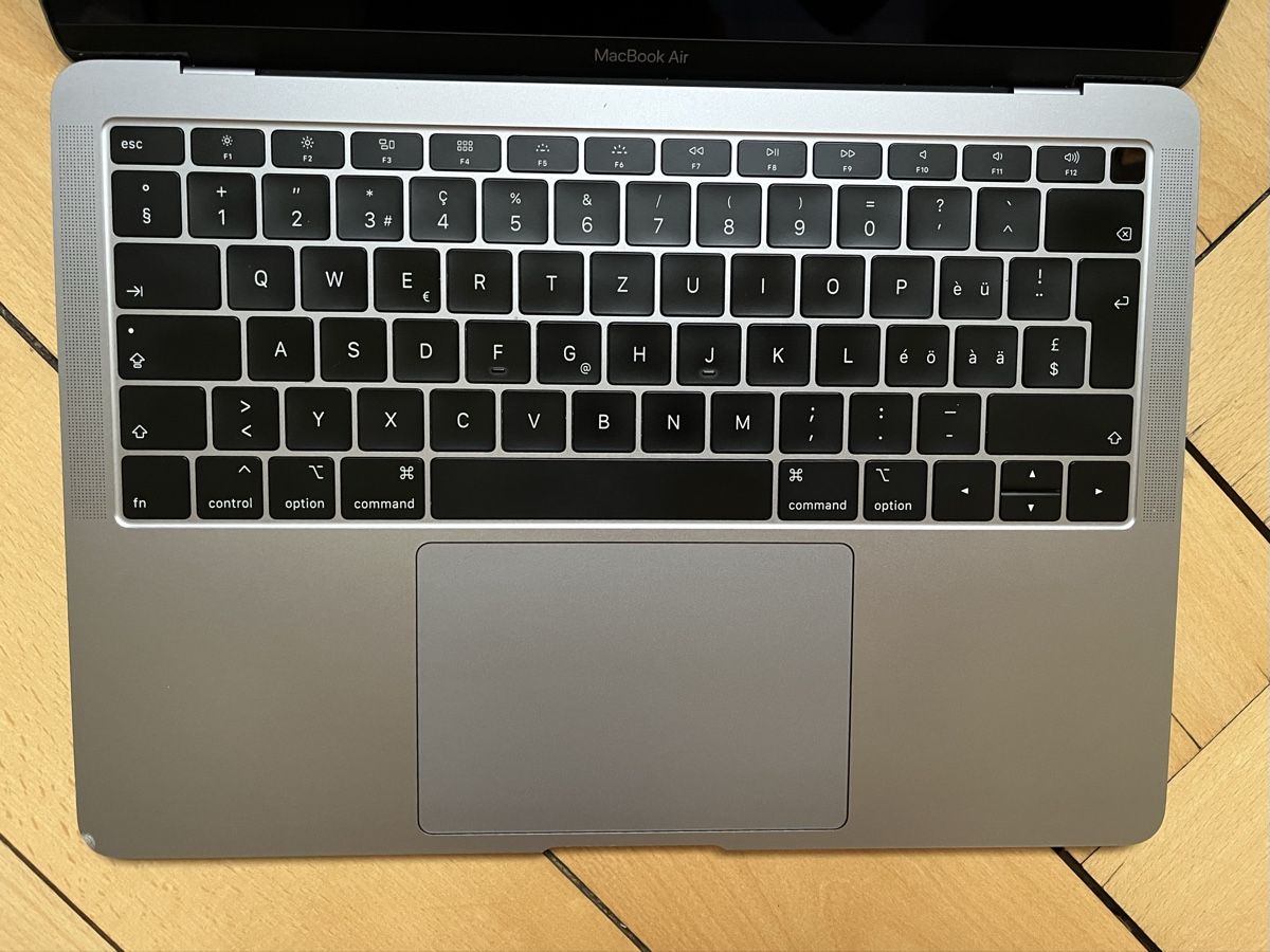 Apple Notebook: Apple MacBook Air, 13 Zoll, 2019 – Usato da Bern venduto da flyhigh92 2