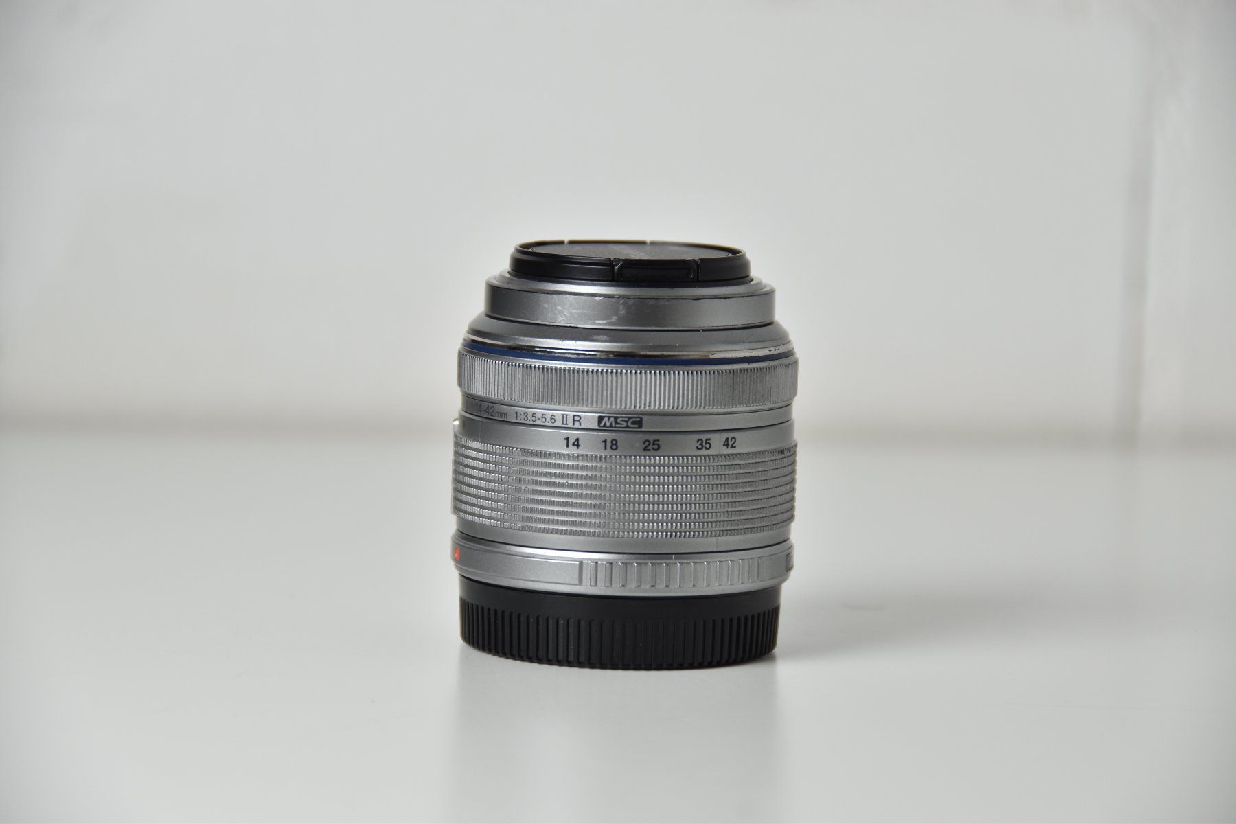 Olympus Obiettivi: Olympus 14-42mm 3.5-5.6 – Usato da Kloten venduto da Photo_Fan