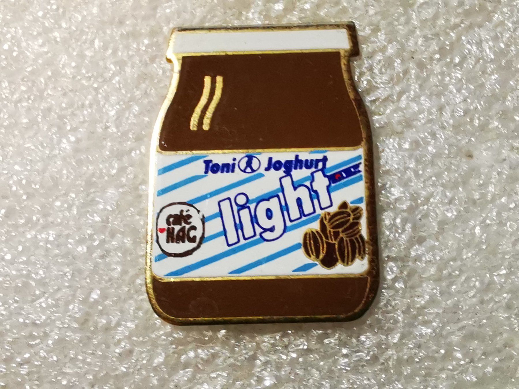 Placchette & Badge: Ansteckpin 50: Toni AG Früchtejoghurt – Usato da Oppligen venduto da Pin-Fall-Shop