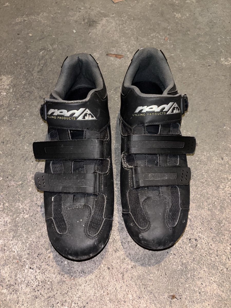 Scarpe da uomo: Fahrradschuhe mit Keo Cleats – Usato da Winterthur venduto da rgr675