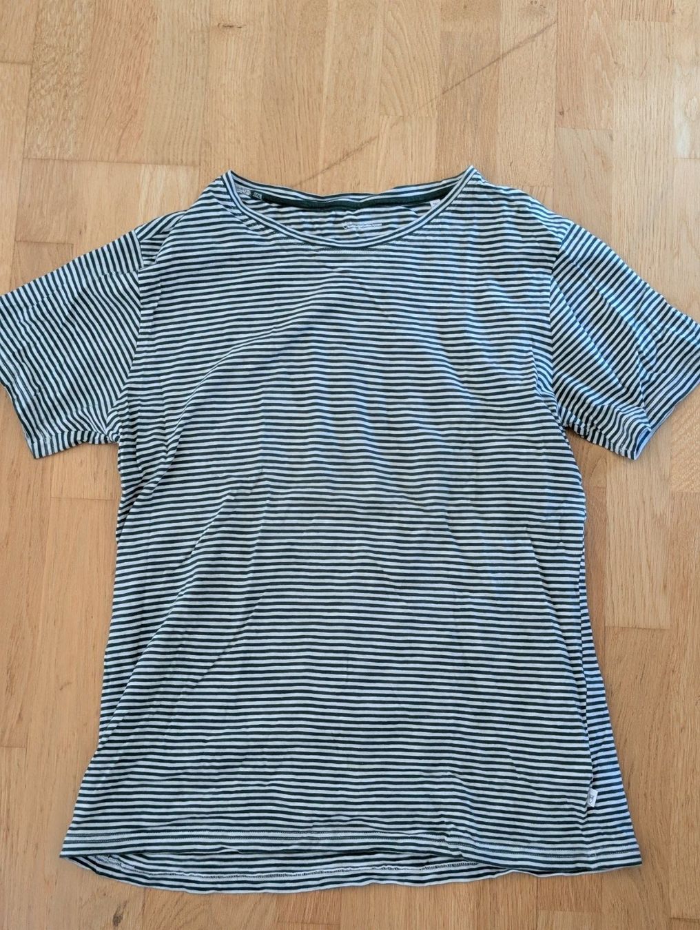 Maglioni & Felpe: Knowledge Cotton T-Shirt gestreift M – Usato da Spiegel b. Bern venduto da travelingsalesman