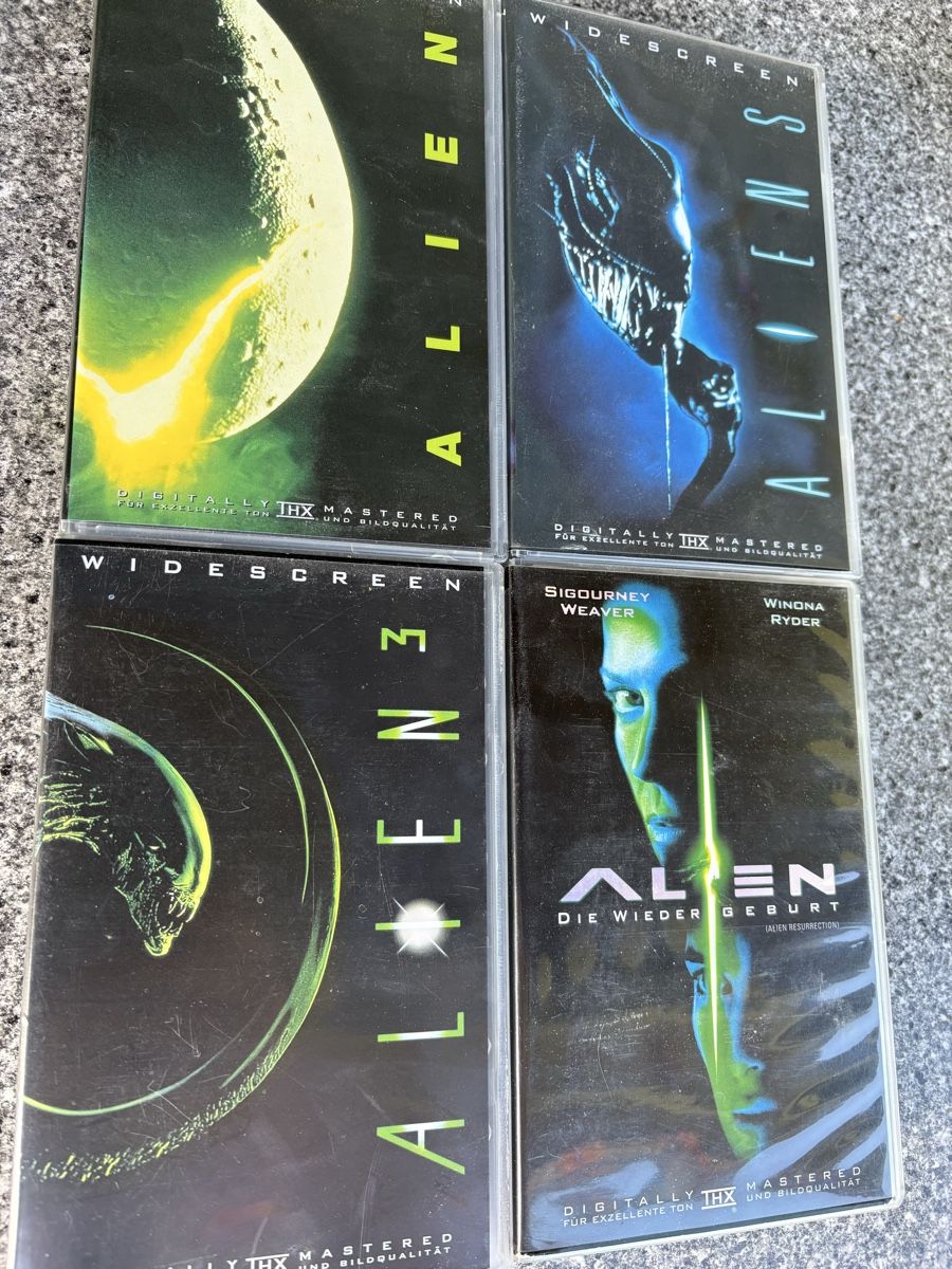 Toutes les VHS: VHS ALIEN 1-4 set – D'occasion à Herzogenbuchsee par warrior77