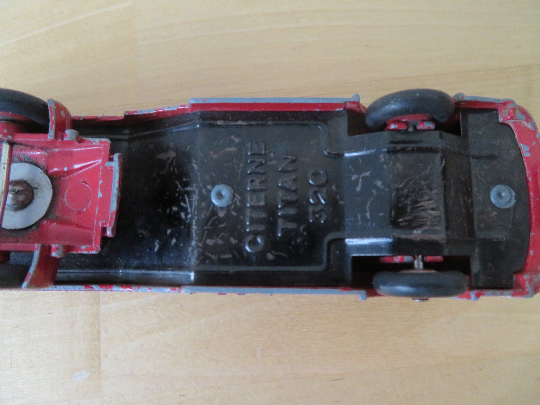 Dinky Toys Modellini d'auto: DINKY TOYS Esso Tanker – Usato da zürich venduto da Goldimmund 5