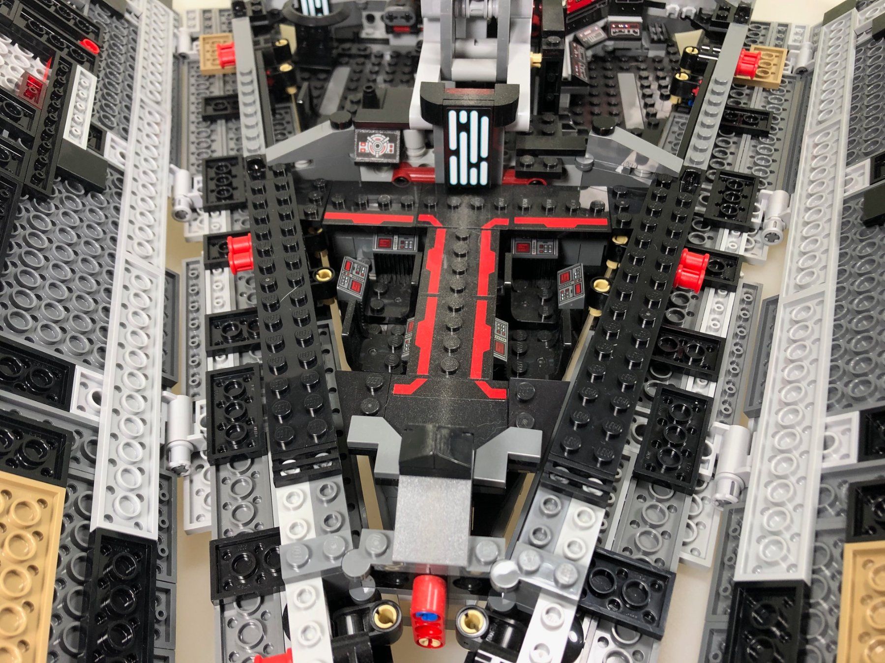 Lego Kit di costruzioni: LEGO Star Wars First Order Star Destroyer - 75190 – Usato da Widen venduto da Himan 8