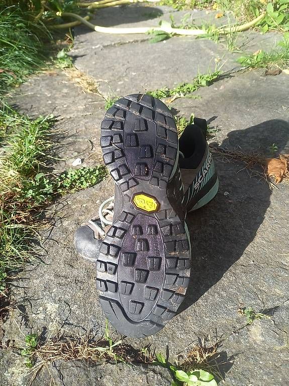Scarpe da donna: Tekkingschuh Zustiegsschuh Scarpa Mescalito gtx 39.5 – Usato da Walenstadt venduto da tina_mo 2