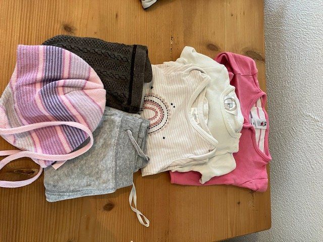 Lotti & Set di vestiti: Mädchenset 50/56 – Usato da Chur venduto da steffeli04