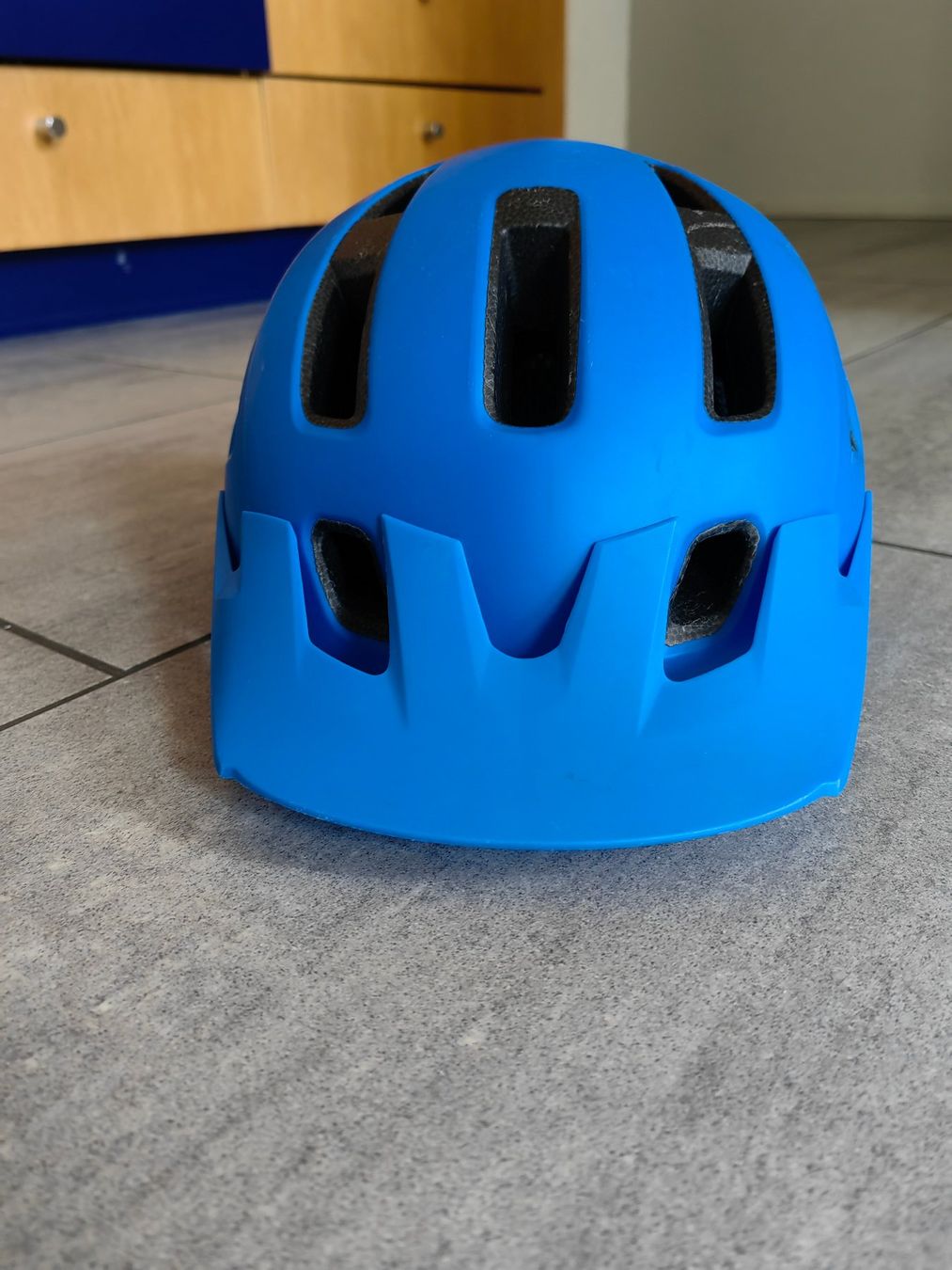 Caschi: Bell Nomad 2 Mips – Usato da Windisch venduto da almoxx 1