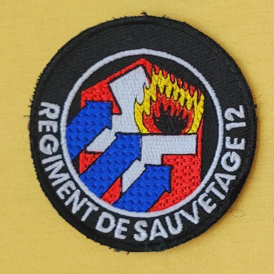 Schweizer Armee Plaketten & Abzeichen: diverse Badges (Rettungstruppen) & Abzeichen der Armee – Gebraucht aus Rotkreuz von groeli69 2