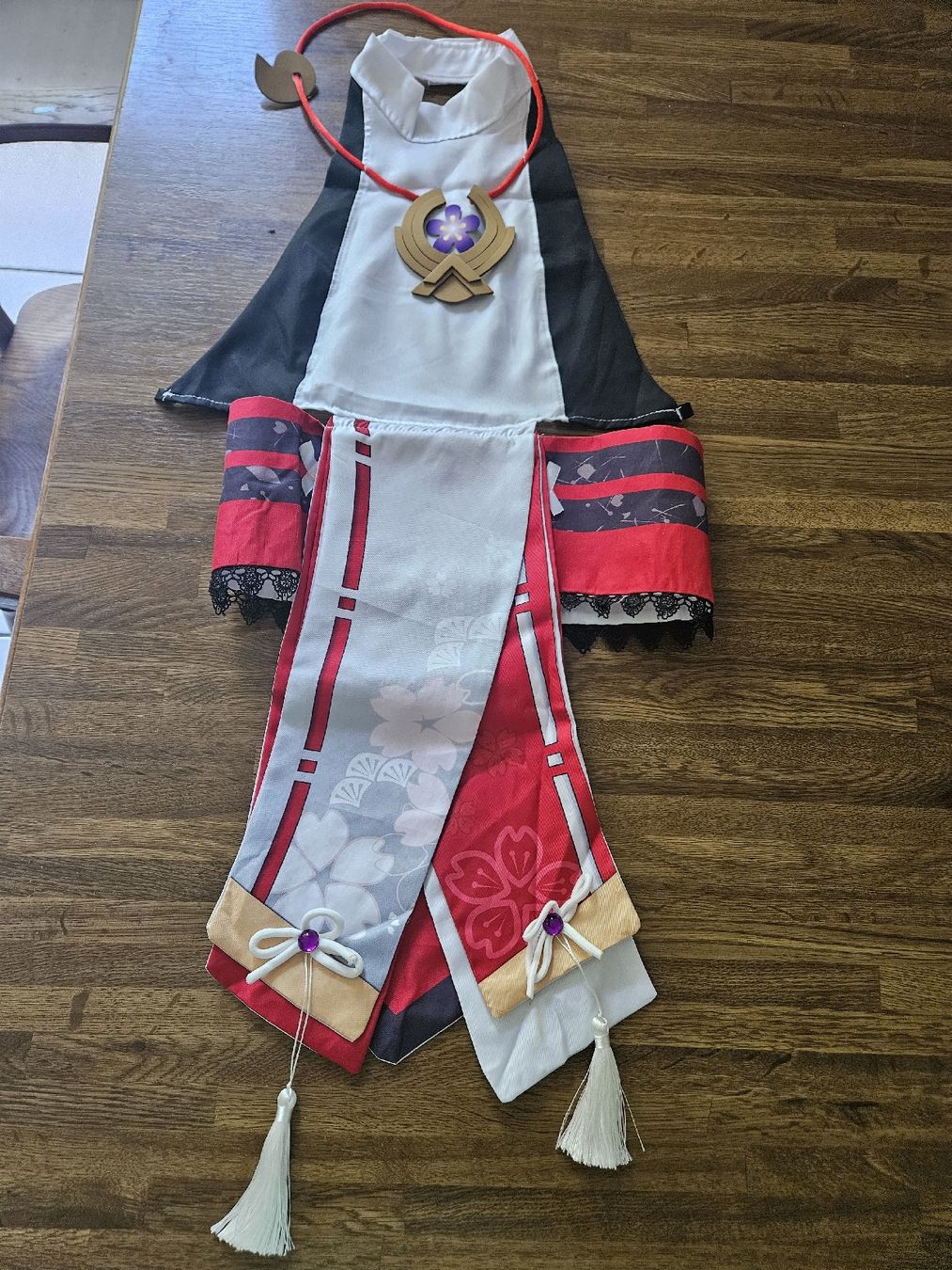 Kostüme: Yae Miko Cosplay – Neu (gemäss Beschreibung) aus Niederweningen von cri_rq67 1