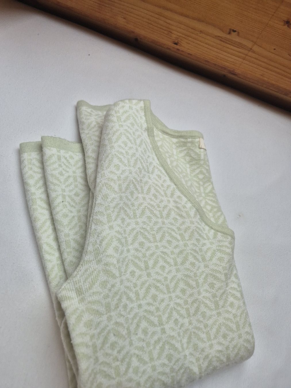 Maglioni & Felpe: Damen Pullover Maxa hellgrün Muster V-Ausschnitt gut – Usato da Zürich venduto da Drago670 8