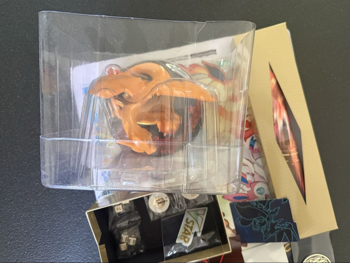 Pokémon Carte collezionabili: Pokémon - Charizard Pack !!! – Nuovo (secondo la descrizione) da Uvrier venduto da sauma85 3