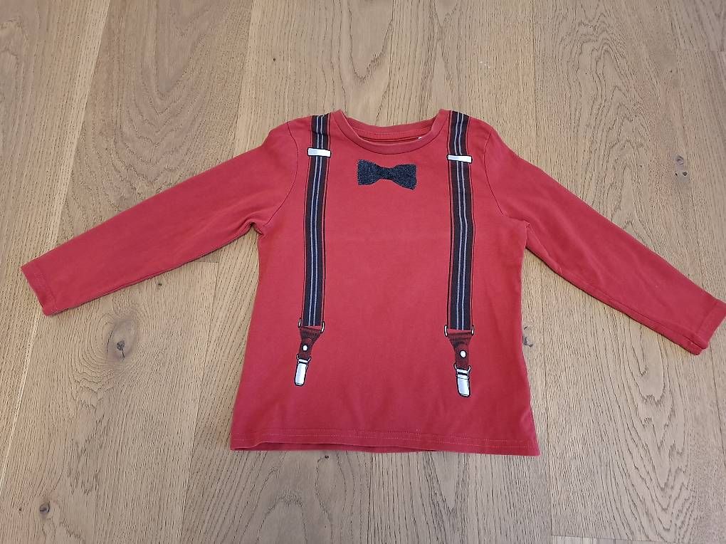 Maglioni & Felpe: Festliches Langarmshirt mit Fliege Gr. 104/110 – Usato da Mels venduto da Aloha86