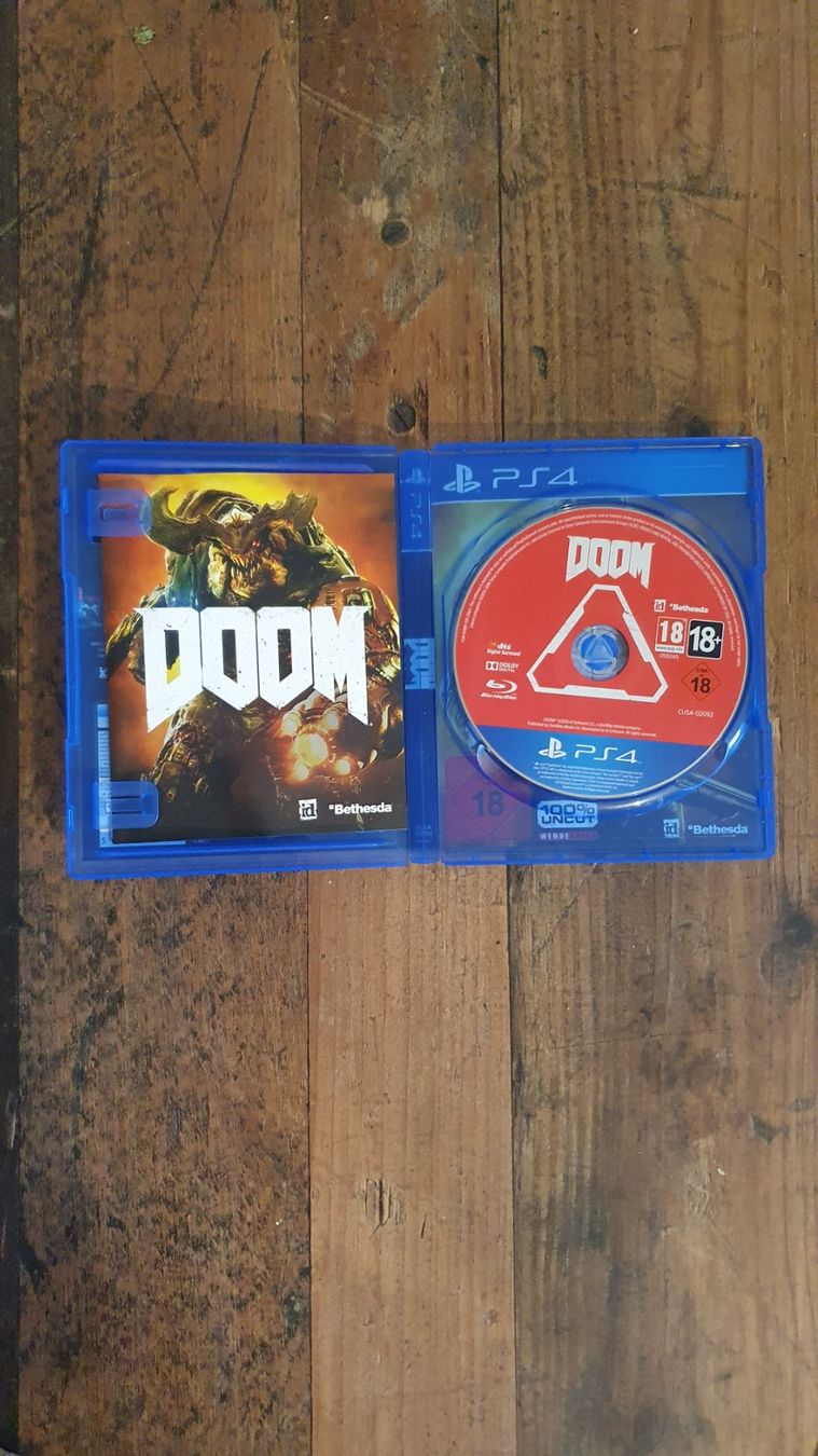Spiele: DOOM – Gebraucht aus Pratteln von lookatherizinosaurus 1