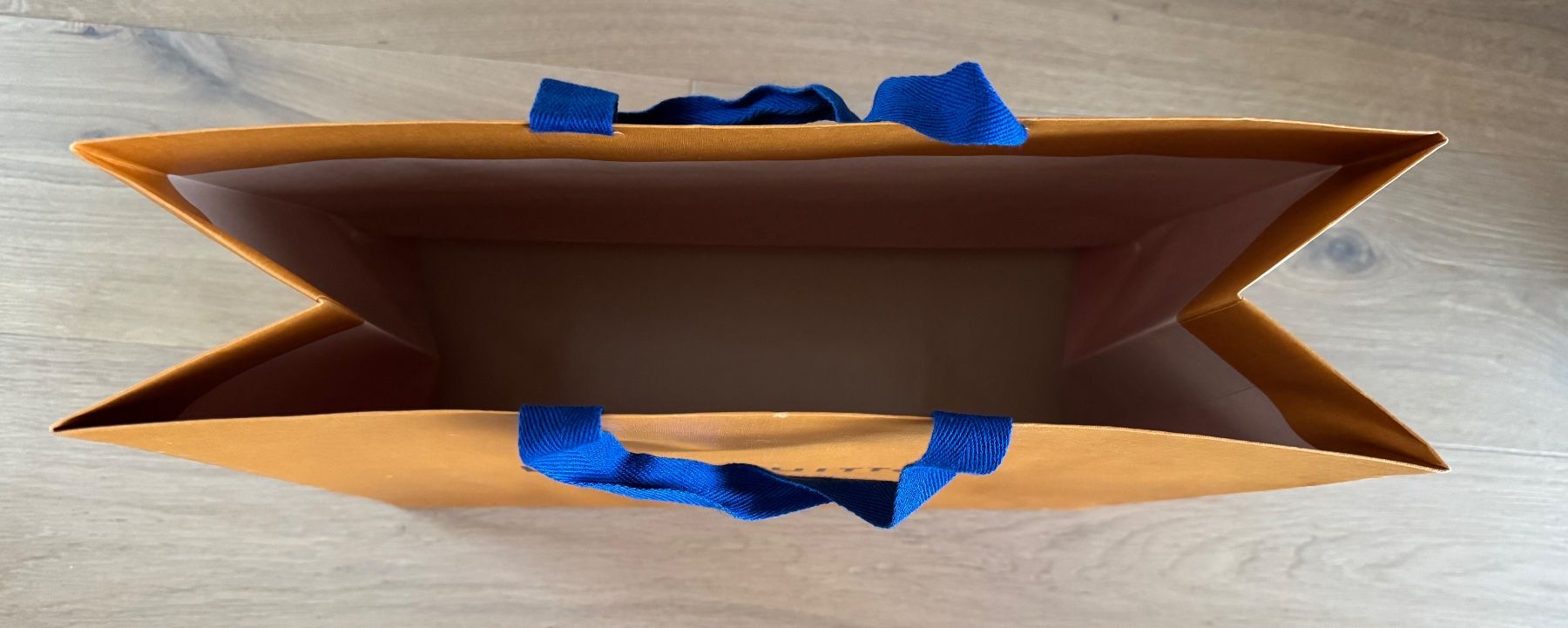 Louis Vuitton Borse: Louis Vuitton Tragtasche – Usato da Bachenbülach venduto da Elcomaster 2