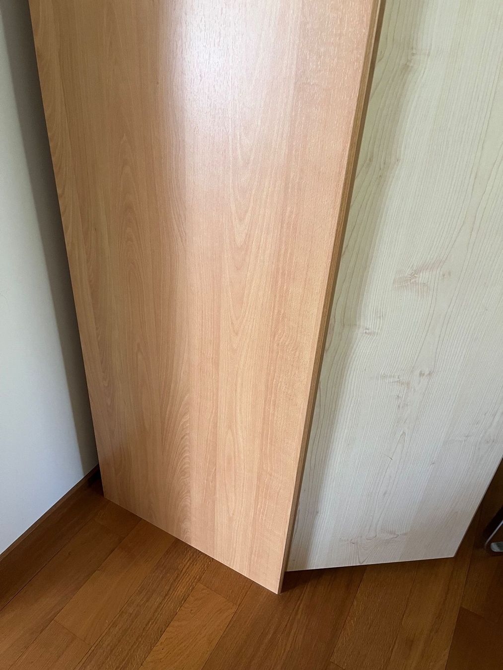 Schränke: Kleiderkasten – Gebraucht aus Aeugst am Albis von Samothy 1