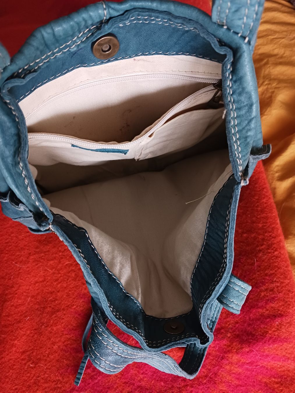Borse da donna: Sac à main en cuir turquoise – Usato da Aubonne venduto da erinrose 2