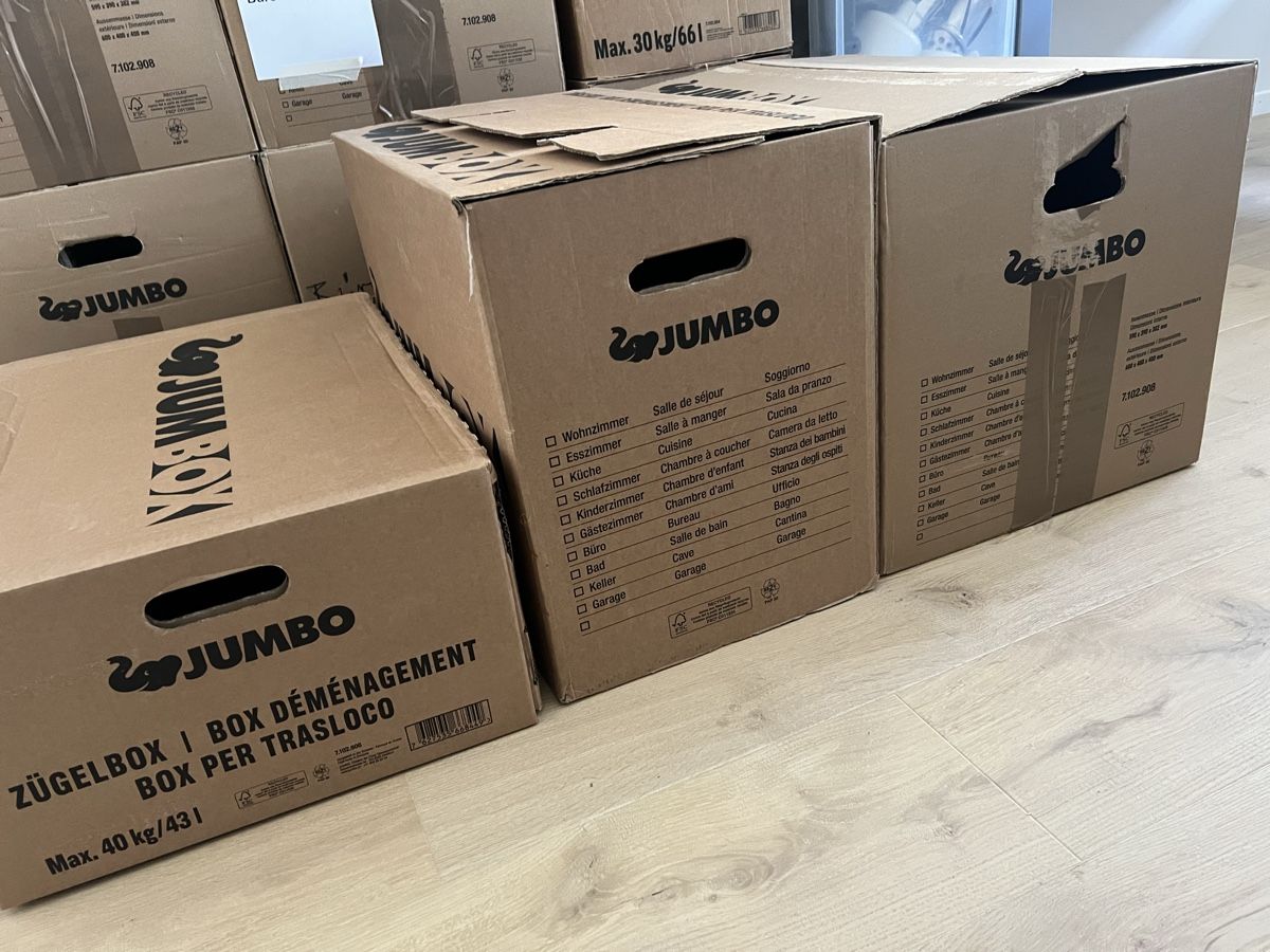 Cartons: Zügelkartons – D'occasion à Winterthur par la_panna