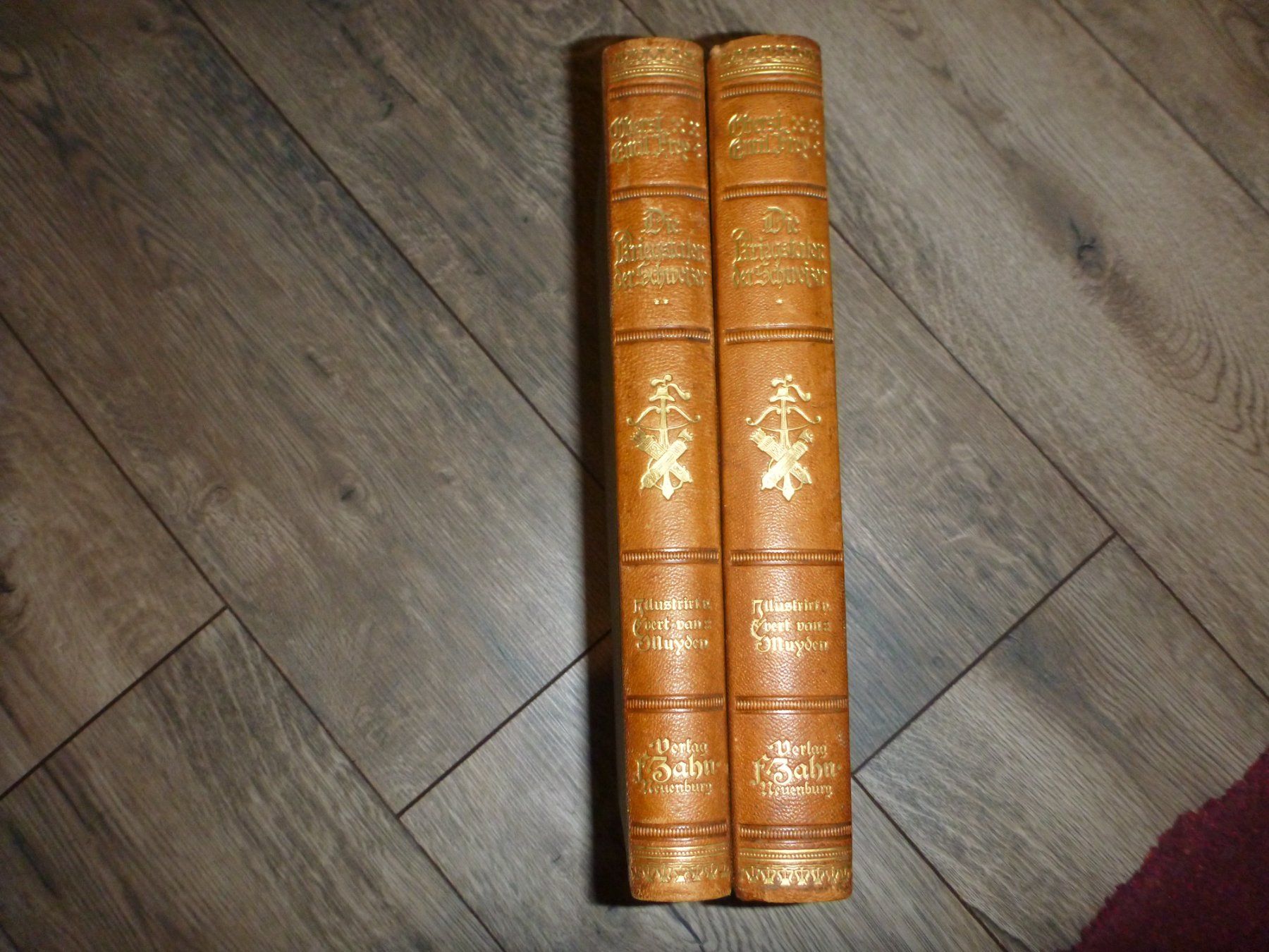 Bücher: Die Kriegsdaten der Schweizer , 2 Bände – Gebraucht aus Eschen von Nerger1918 1