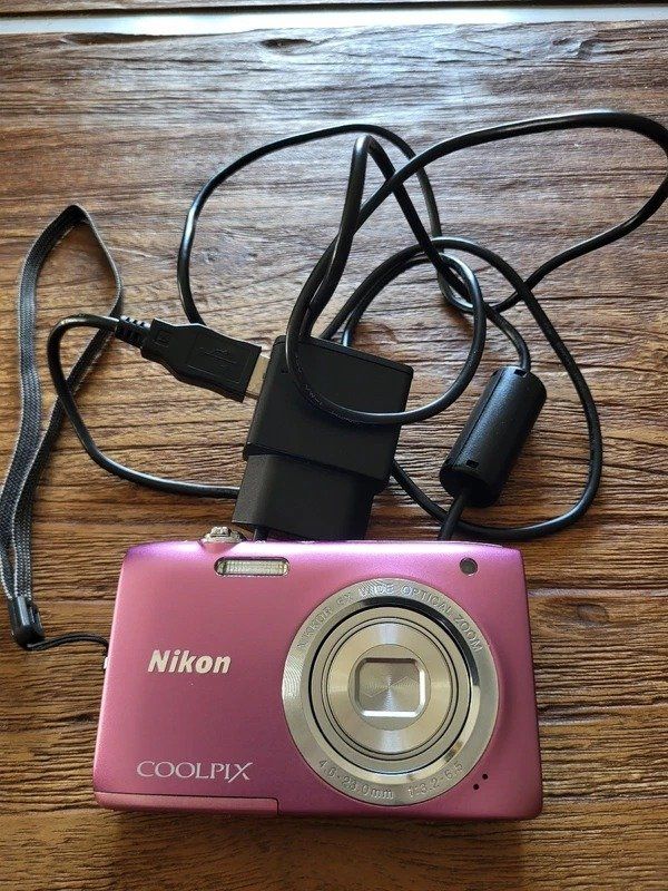 Nikon Kamera: Digitalkamera Nikon COOLPIX S2800 – Gebraucht aus Reinach BL von colmarer 1
