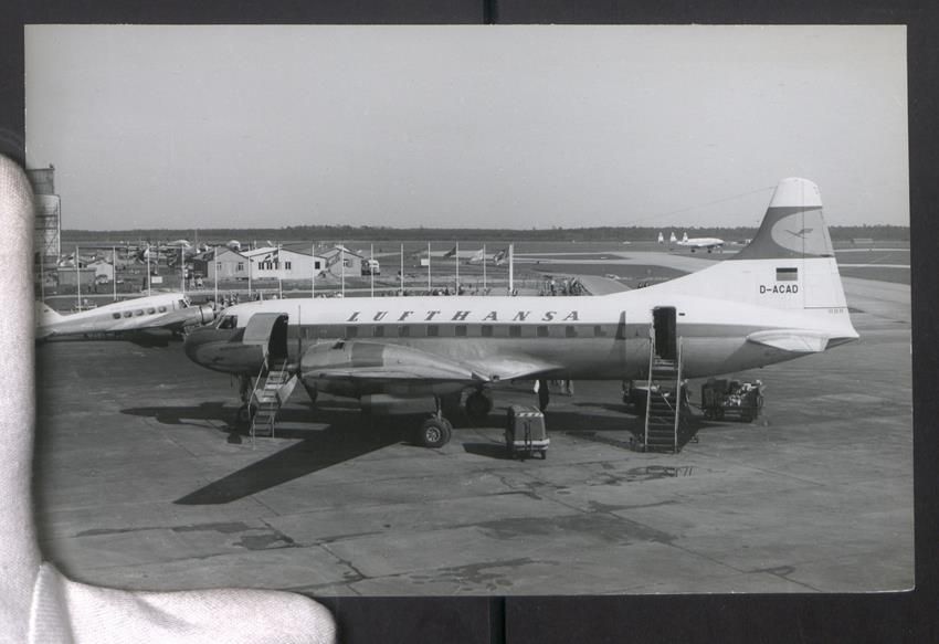 Fotografie &  Plakate: Fotografie Flughafen Frankifurt / Main,  – Gebraucht aus Berlin von bartko-reher