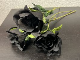 3 schwarze Rosen