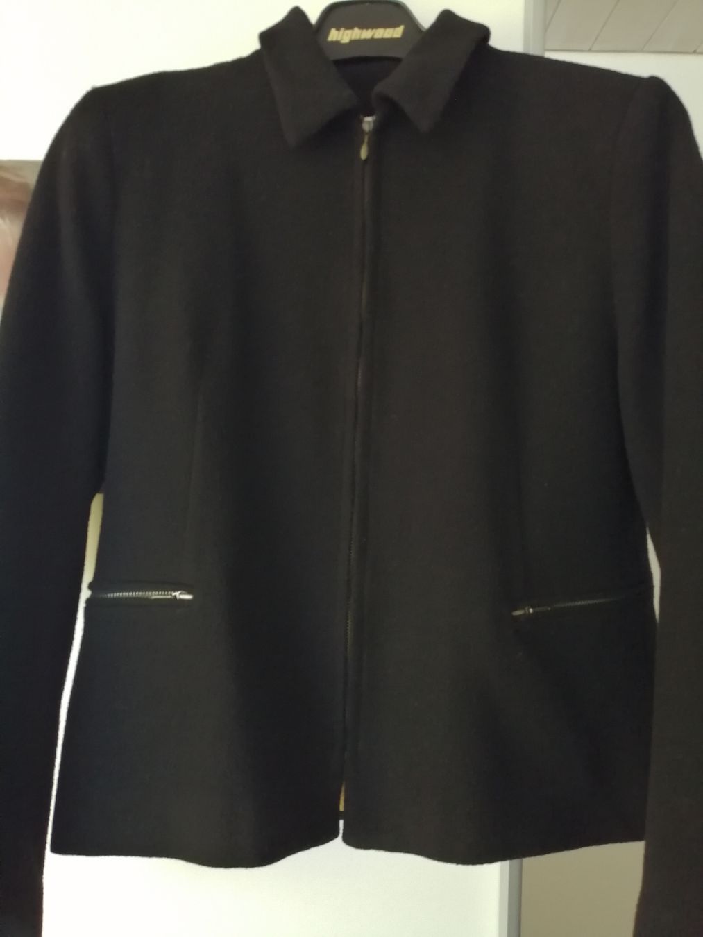 Giacche: Kurze Jacke von JDY, Gr. M – Usato da Windisch venduto da mer_6cjk 1