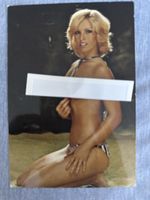 Ansichtskarte Frau in Bikini Modell R 562 ungelaufen