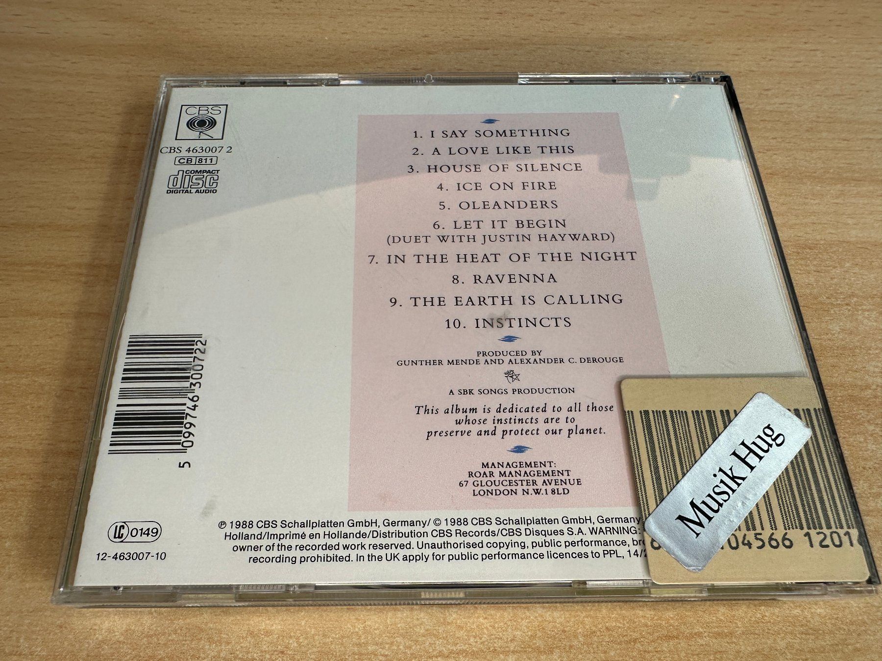 CD: T5 Sally Oldfield – Instincts – Usato da Rikon im Tösstal venduto da Alpenmutz 1