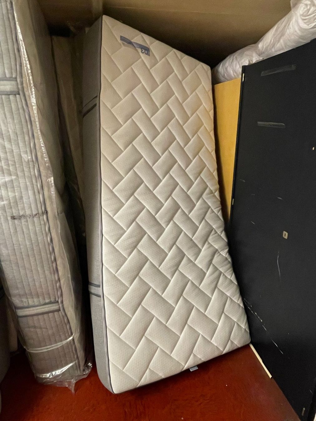 Materassi: Matratzen 90x200 cm – Usato da Interlaken venduto da MerkurWest 1