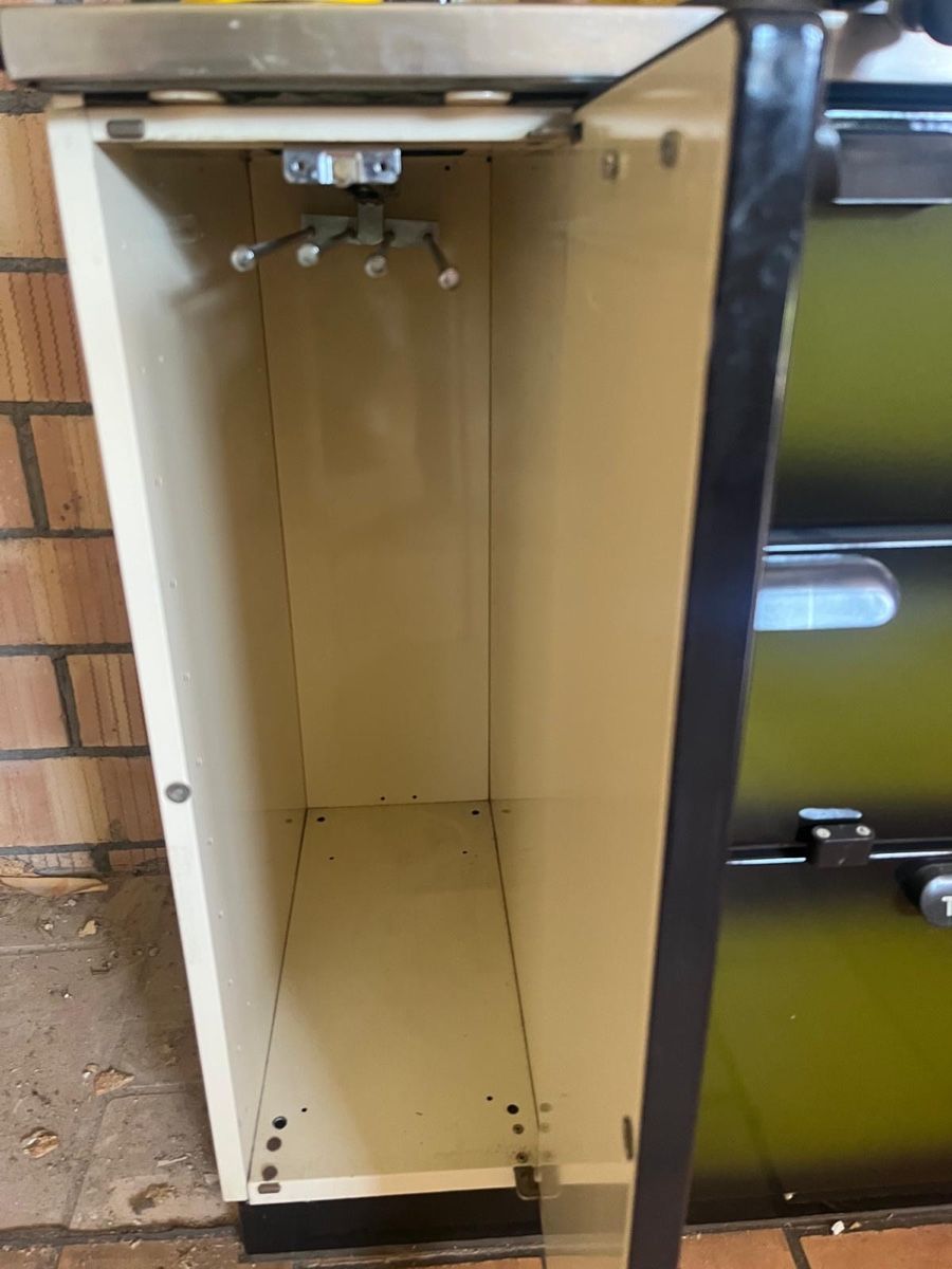 Cucine: Tiba Holzherd / Küchenherd – Usato da Oberägeri venduto da sab_qjy5 2