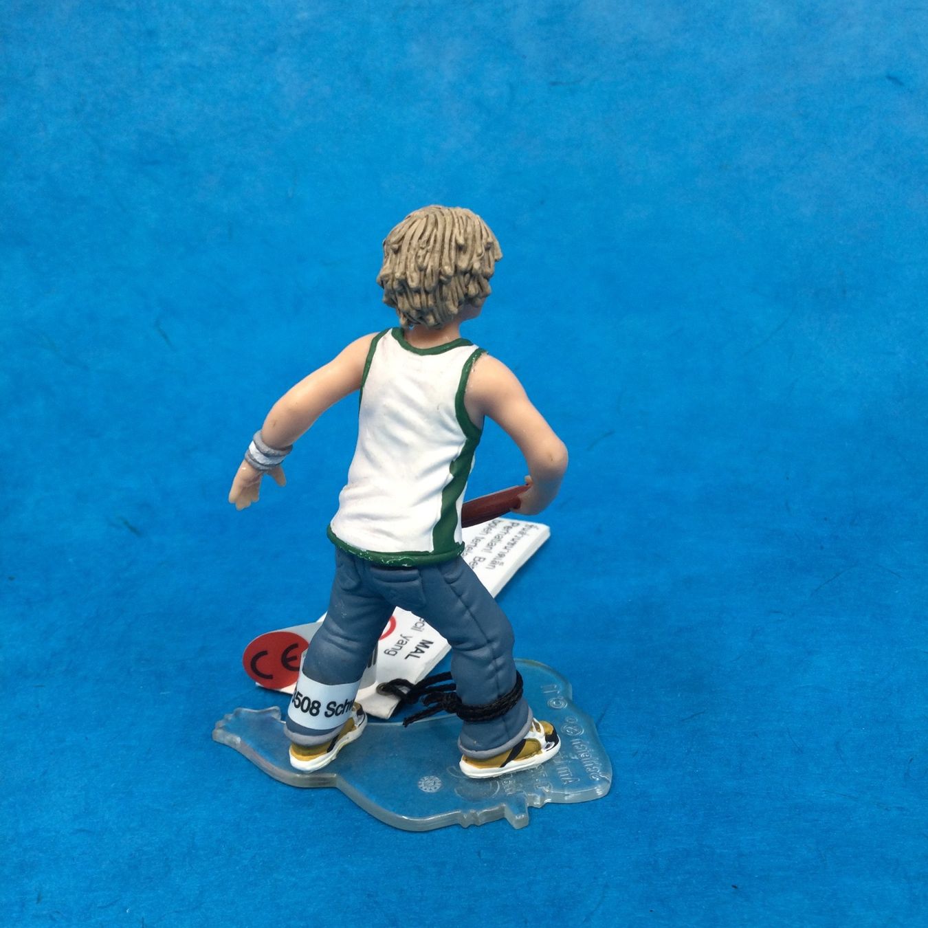 Schleich Figuren: Spielfigure Schleich Kind mit Frisbee – Neu und originalverpackt aus S. Pietro von pic_mc9g 1