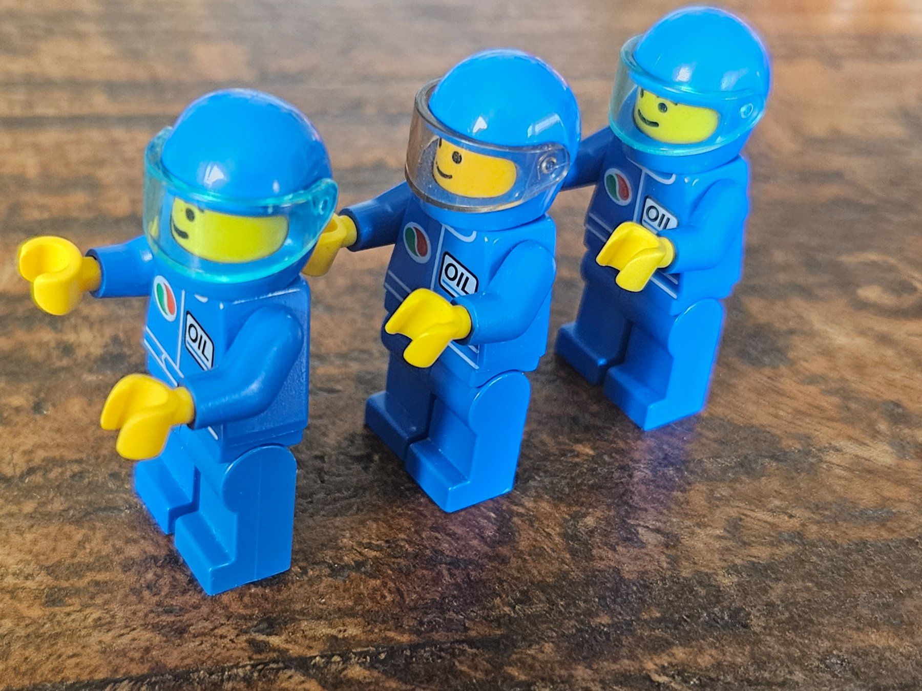 Lego Kit di costruzioni: lego lot de 3 figurines – Usato da Confignon venduto da Ecrofigs 2