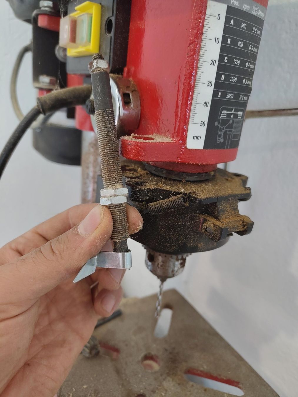 Einhell Trapani: Einhell TC-BD 350 bench drill — working, needs a clean – Usato da Capolago venduto da Bomberz 2