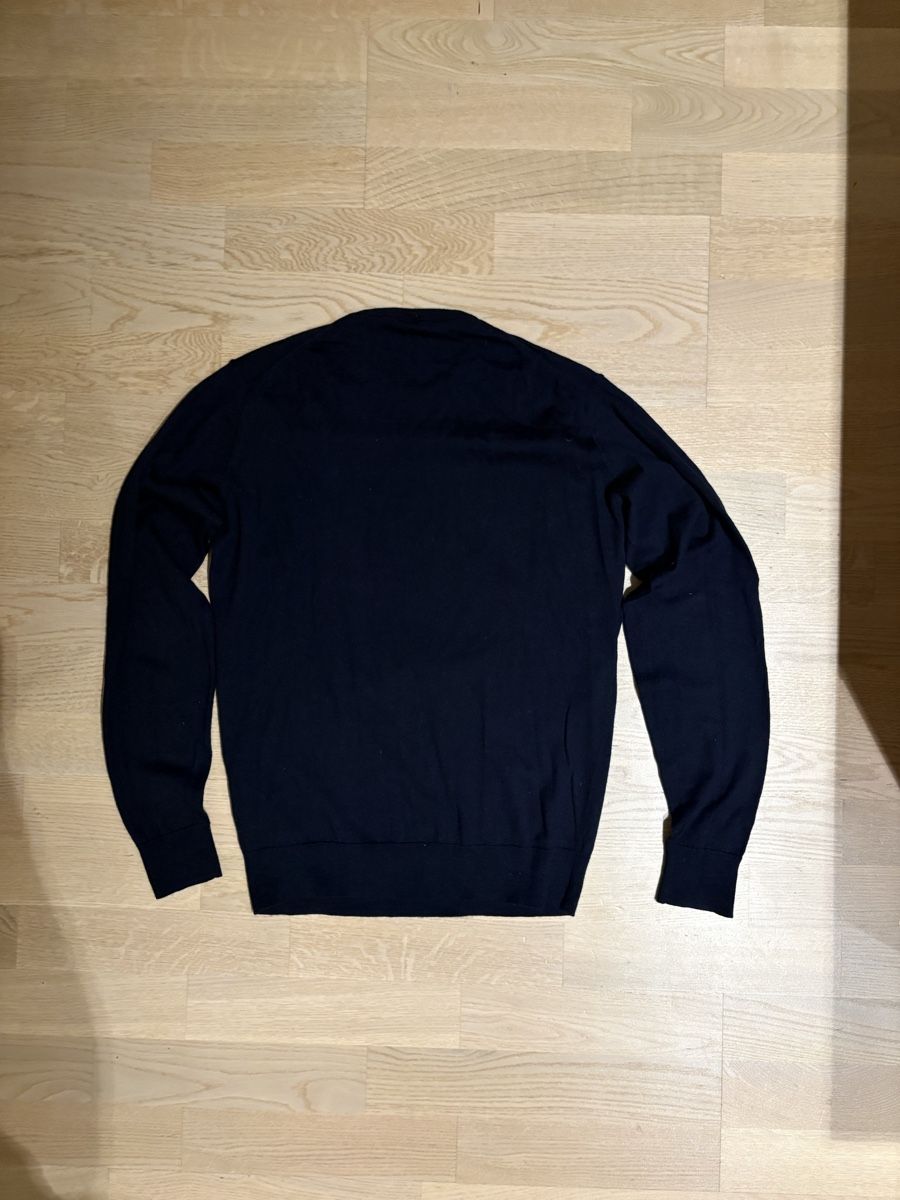 Pullover & Sweatshirts: Dunkelblauer Pullover Grösse M guter Zustand – Gebraucht aus Zürich von davidihagee 4