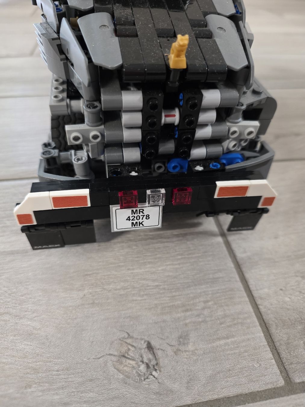 Lego Giocattoli: Lego Technic Truck Mack  42078 – Usato da Dorf venduto da Echo_Elements 5