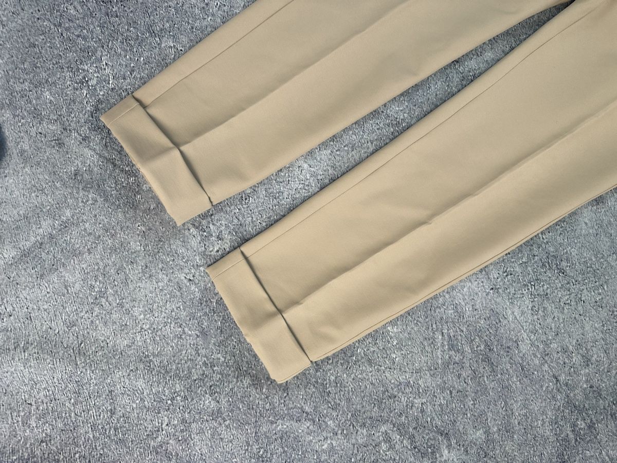 Armani Pantaloni: Hosen Armani Collezioni beige – Usato da Luzern venduto da kim221080 1