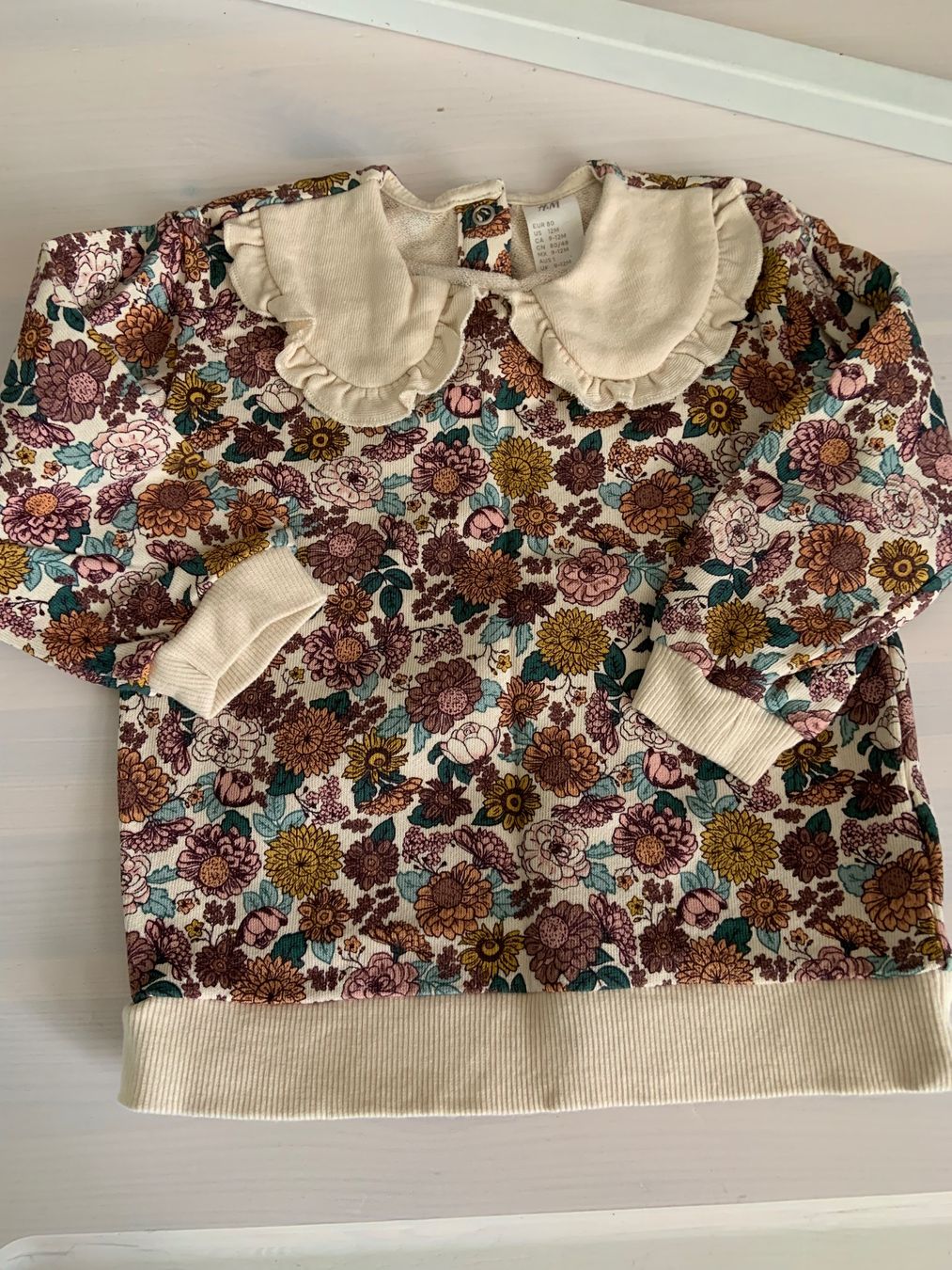 H&M Pulls et sweat-shirts: Herbstshirt 80 Mädchen – Neuf (Voir description) à Birmensdorf ZH par maca8485