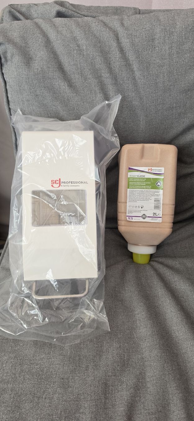 Tutti gli attrezzi: Handwaschpaste Spender mit Kresto Classic 2 Liter neu – Nuovo e nell'imballaggio originale da Othmarsingen venduto da muc_clv6