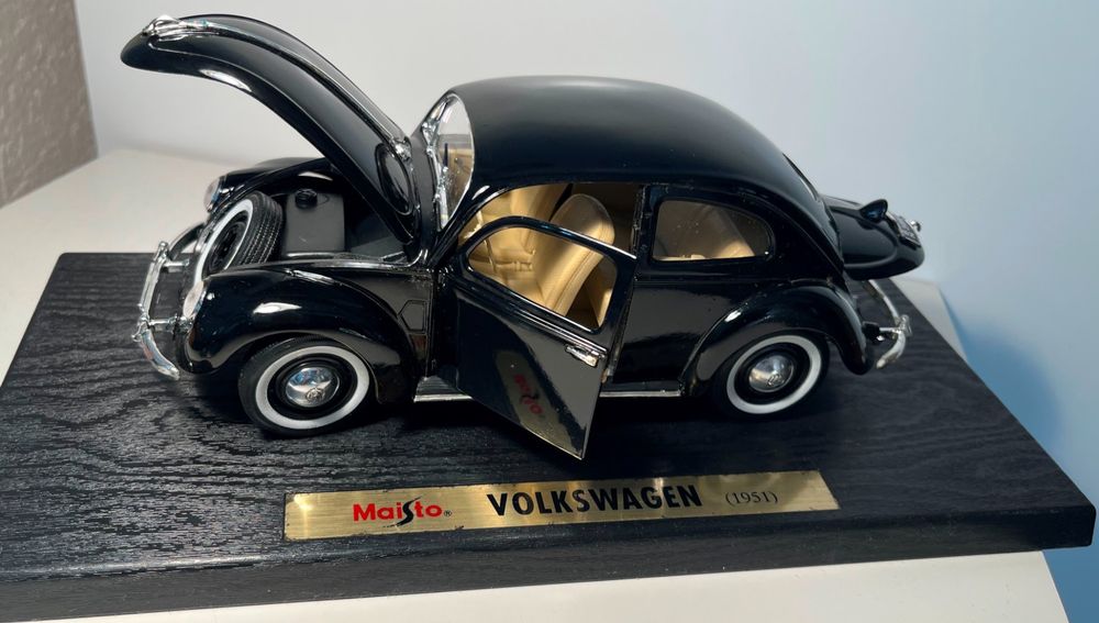 VW Coccinelle fenêtre bretzel 1951 grise BUSCH BUS-42715 : Maurienne