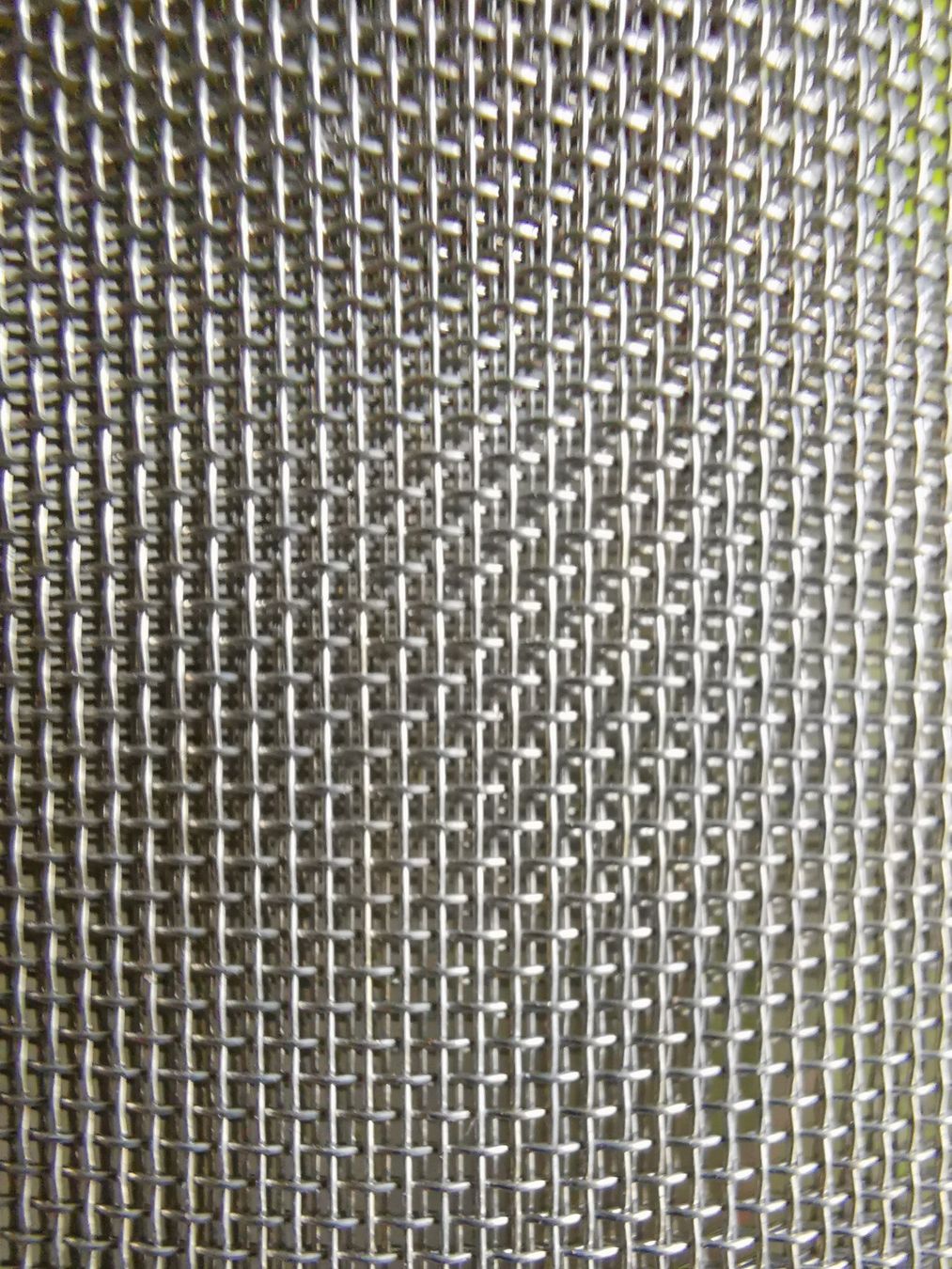 Griglie e Inferriate: Drahtgewebe Buntmetall, galvanisiert, Masche ca. 1 mm – Nuovo (secondo la descrizione) da Liestal venduto da Ciccoo 3