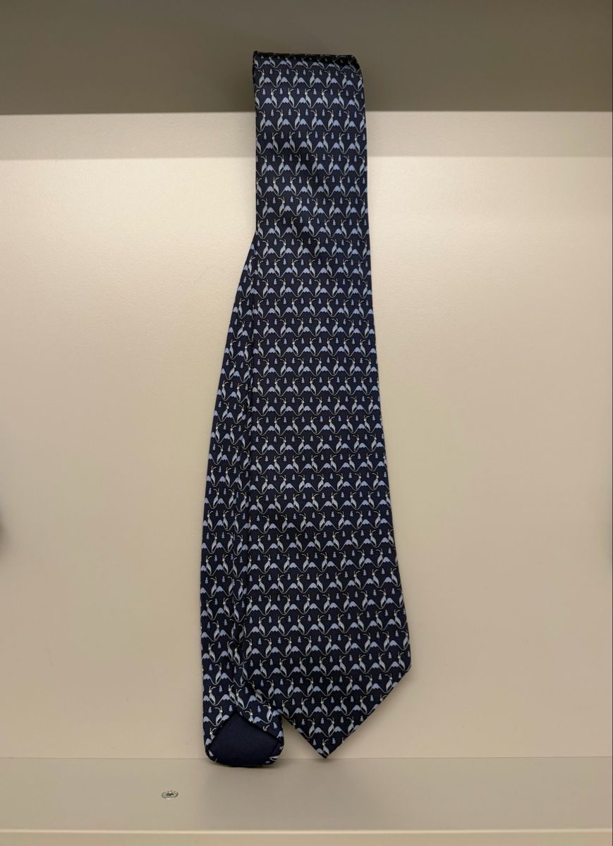 Hermès Krawatten: Cravate Hermes bleue – Gebraucht aus Tannay von mic_5gvv