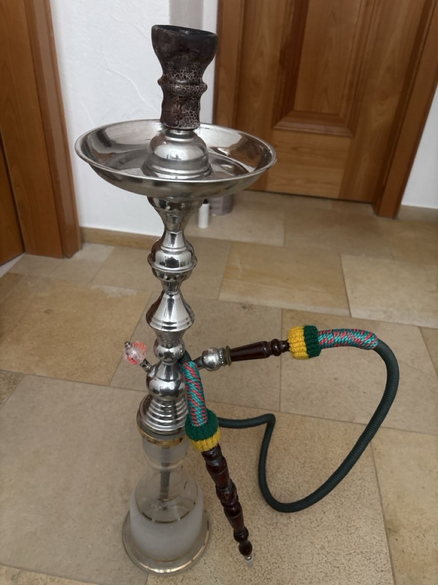 Narghilé: Wasserpfeife Shisha versilbert Schlauch gebraucht – Usato da Geroldswil venduto da Fiury