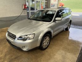 Subaru Outback 2.5i