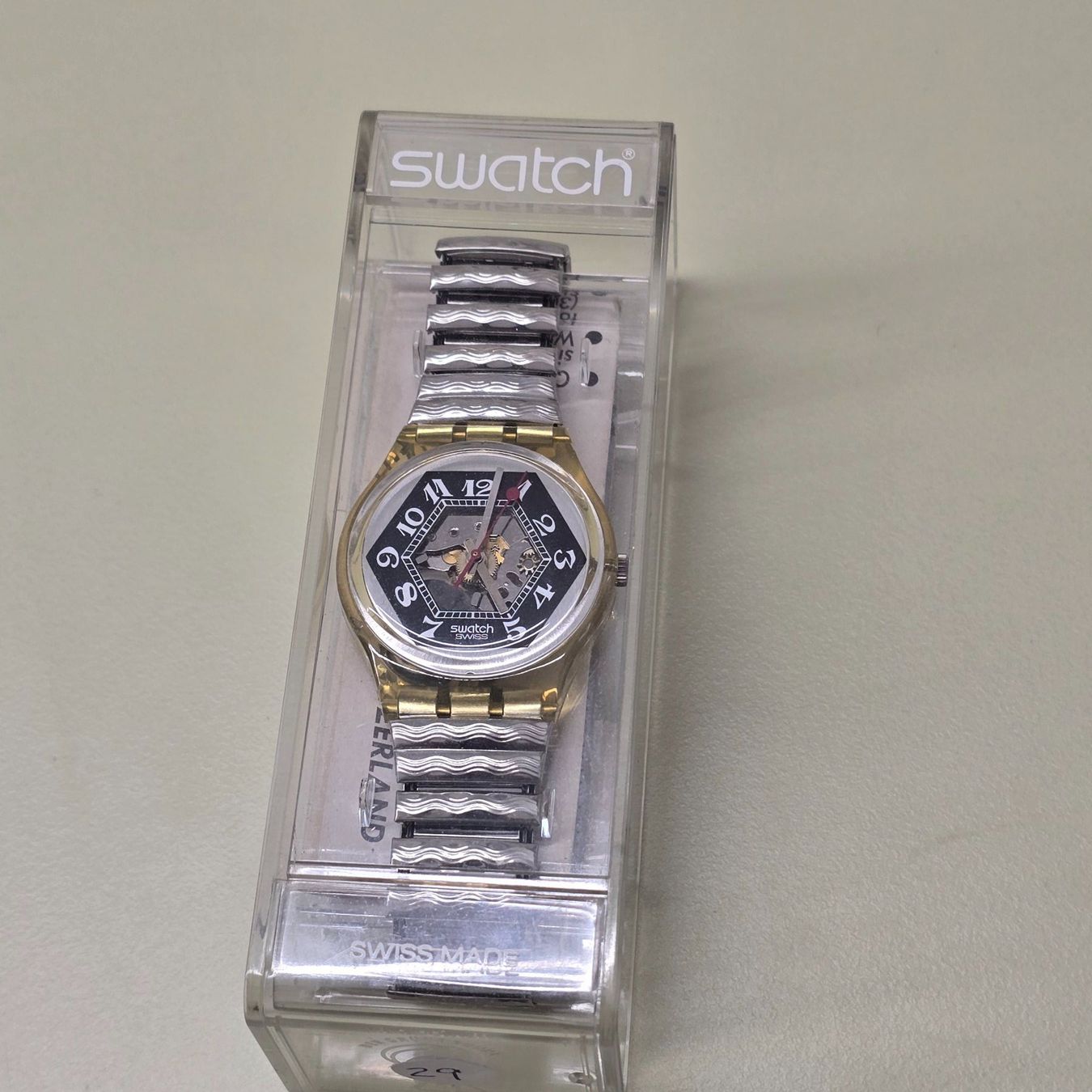 Swatch Orologi: Swatch GK 159 Black Jade – Nuovo e nell'imballaggio originale da Tramelan venduto da Nirdan