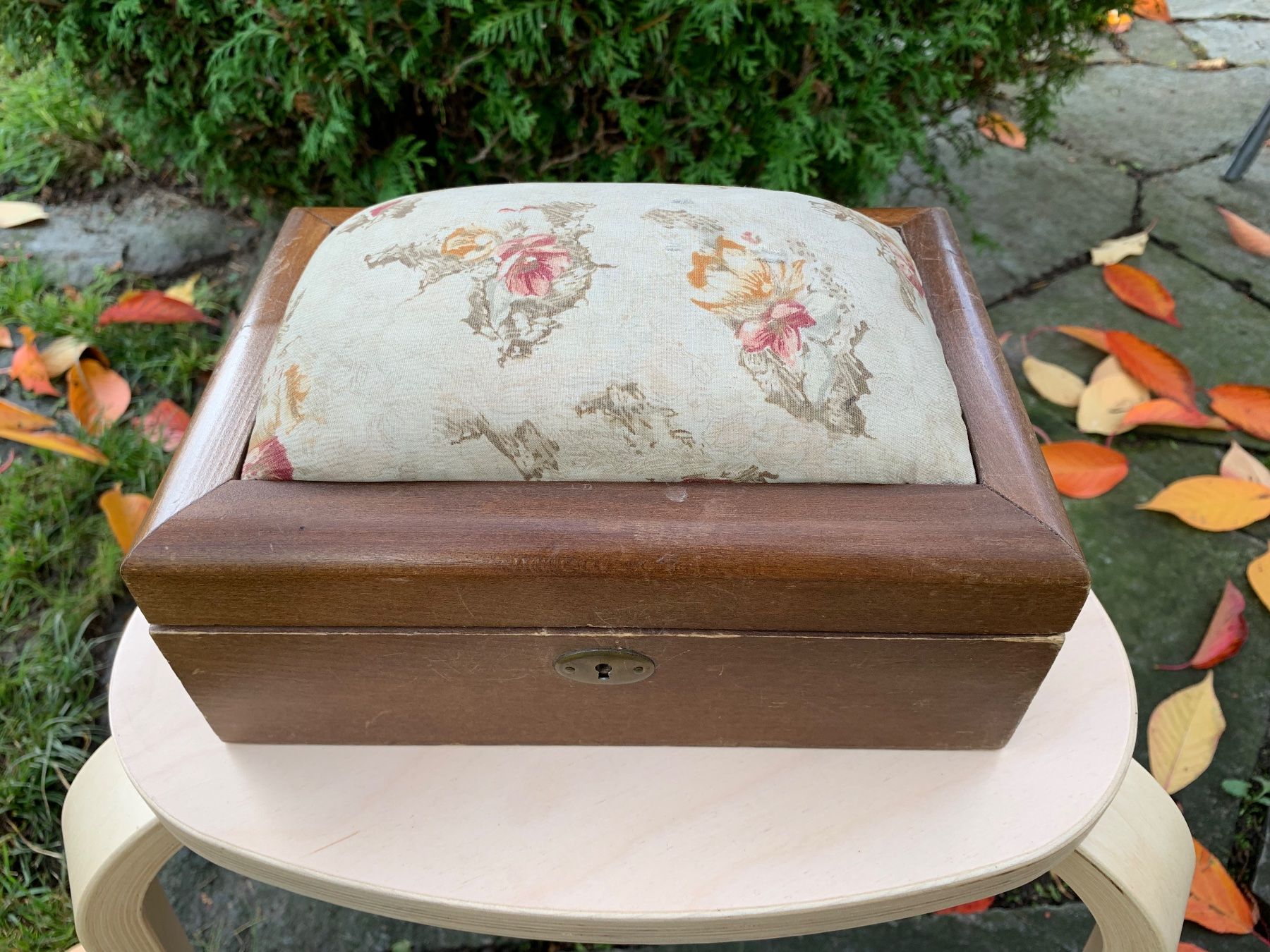 Altro in Bricolage: schöne alte Vintage Nähschatulle – Usato da Feldbach venduto da Olive1