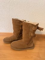 UGG Australia Stiefel mit Schleifen braun 