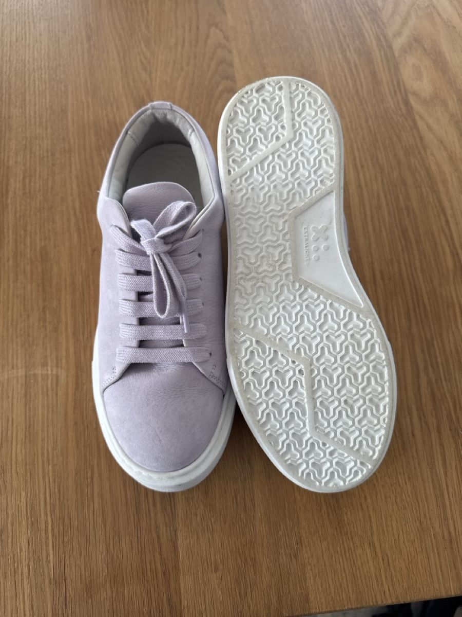 Copenhagen Scarpe da donna: Copenhagen Sneakers  – Usato da Perlen venduto da modepeanuts 1