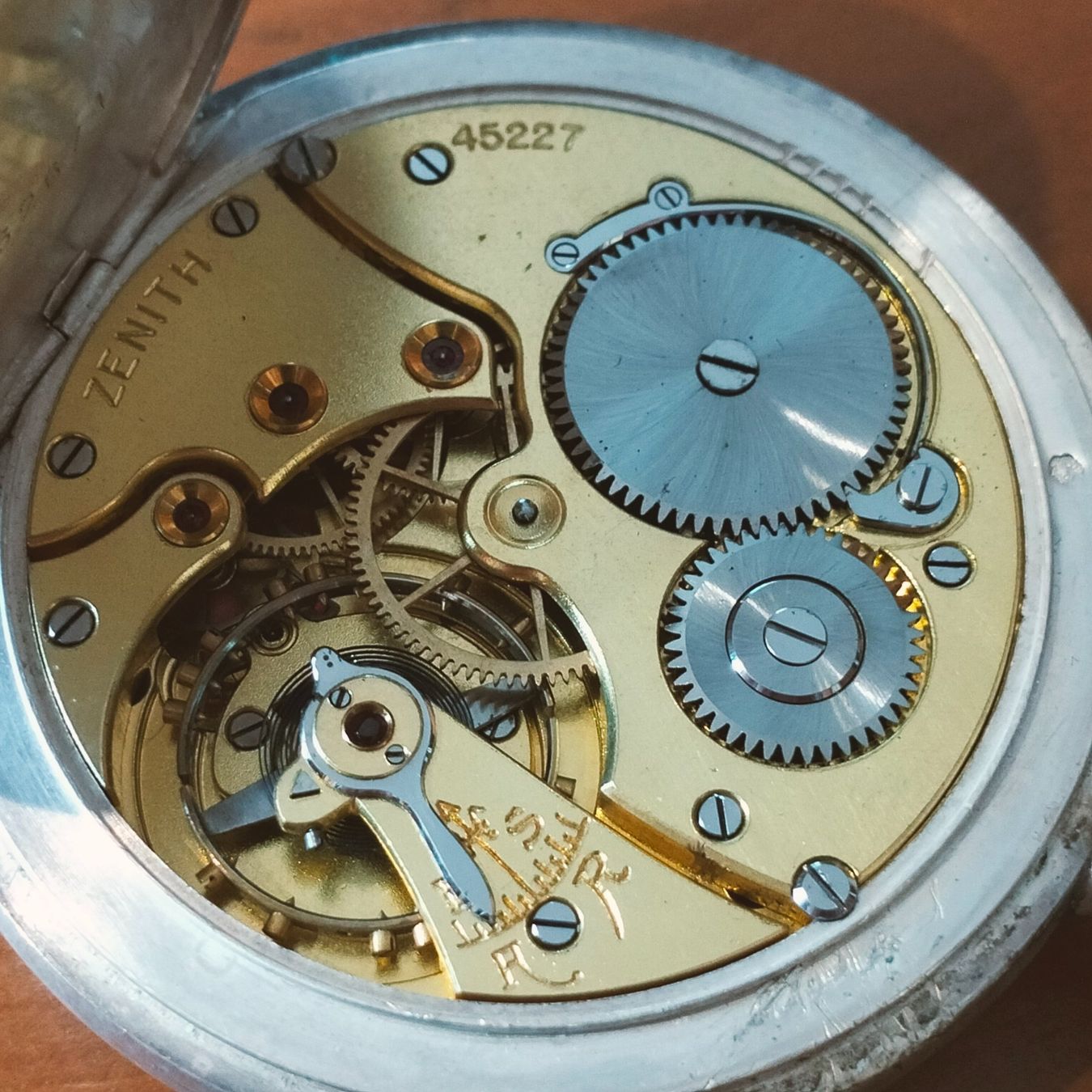 Zenith Uhren: 2 Taschenuhren der Marke ZENITH – Gebraucht aus Ennetmoos von brunhildenb 7