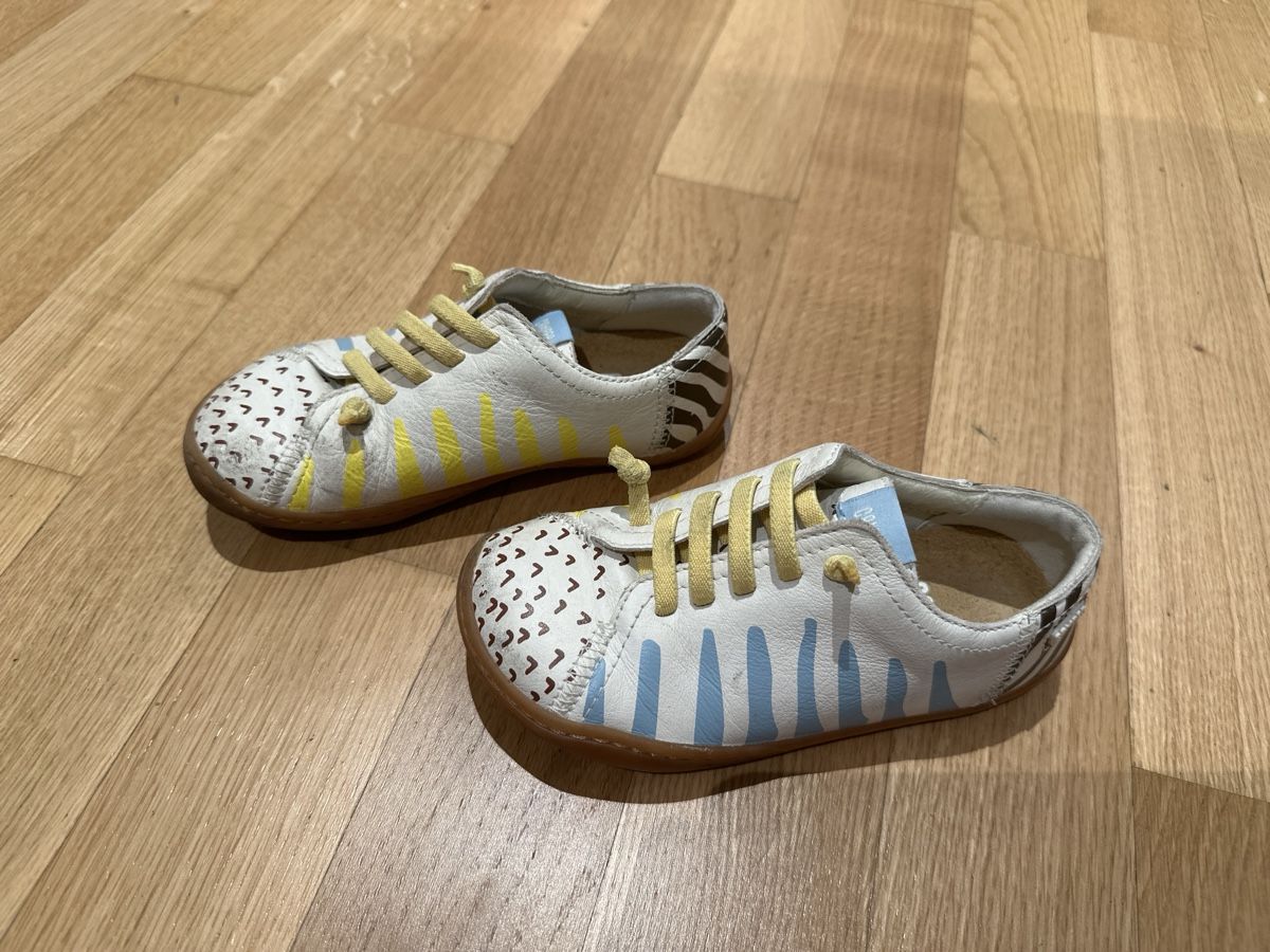 Camper Schuhe für Jungen: Cool Camper Kids Leather Sneakers, Size 27 EUC – Gebraucht aus Zumikon von don_2sy6 1
