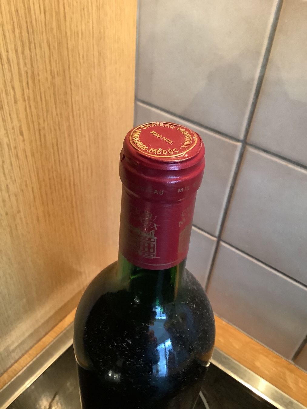 Château Margaux Vino: Vin Château Margaux 1981 – Nuovo e nell'imballaggio originale da Icogne venduto da luna.16 1